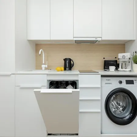 شقة Luxury Close To The Beach, *