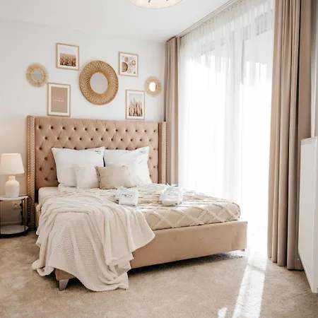 Luxury Close To The Beach, Lejlighed *