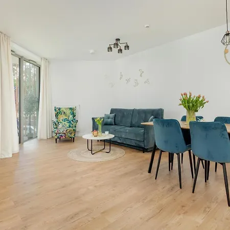 شقة Luxury Close To The Beach, بوبيروفو