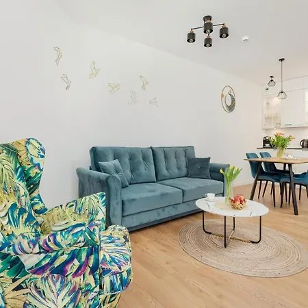 شقة Luxury Close To The Beach, بوبيروفو